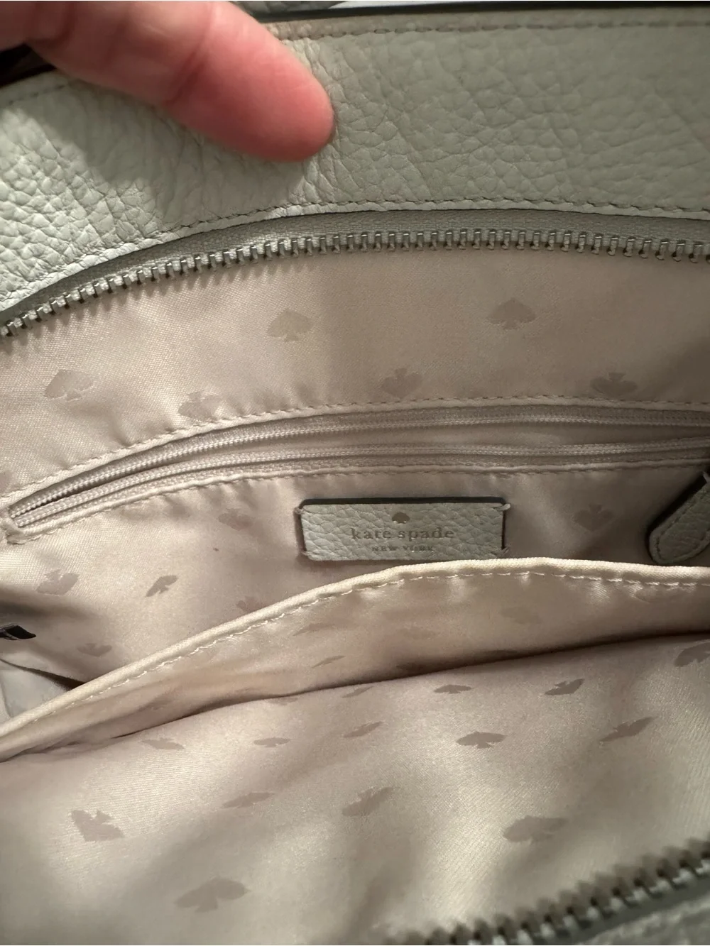 Kate Spade Leila Jackson silver Pebbled Leather Crossbody Messenger  Bag
